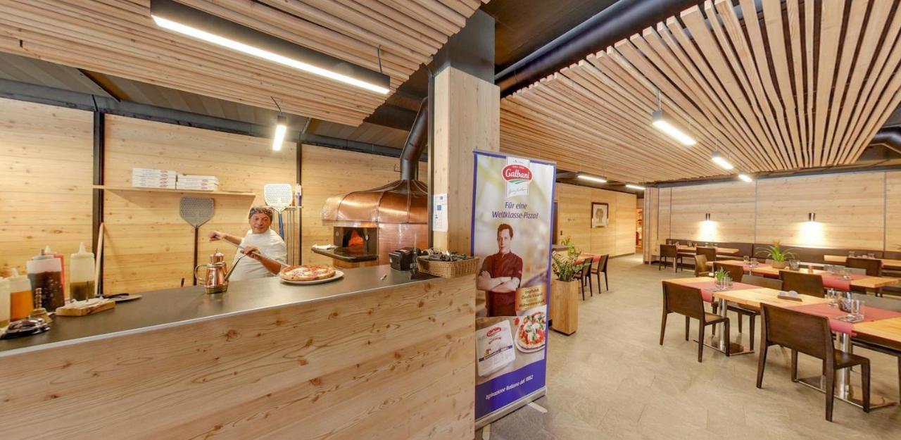 Catrina Resort Дизентис Екстериор снимка