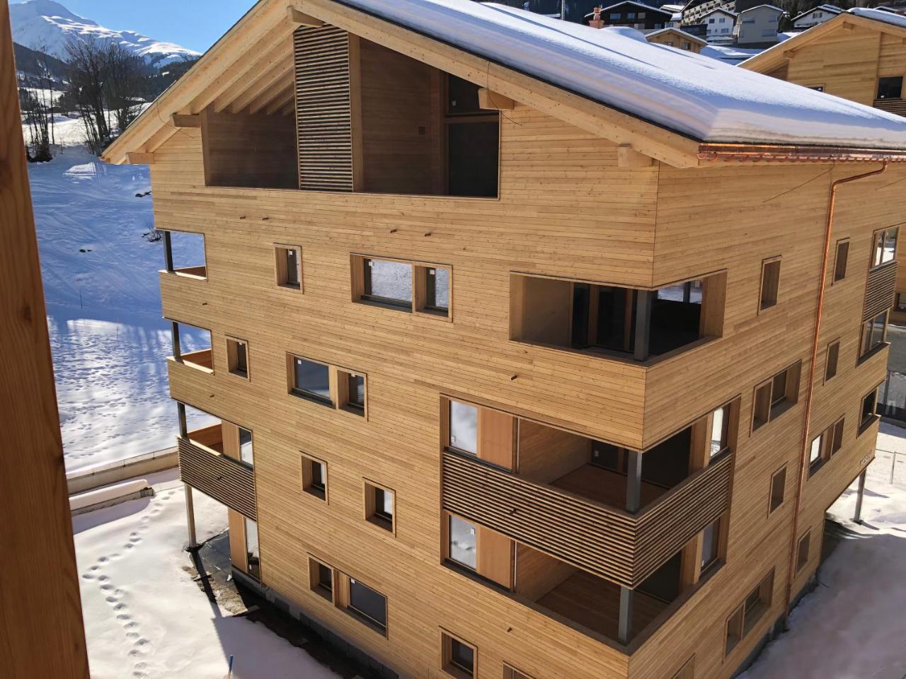 Catrina Resort Дизентис Екстериор снимка