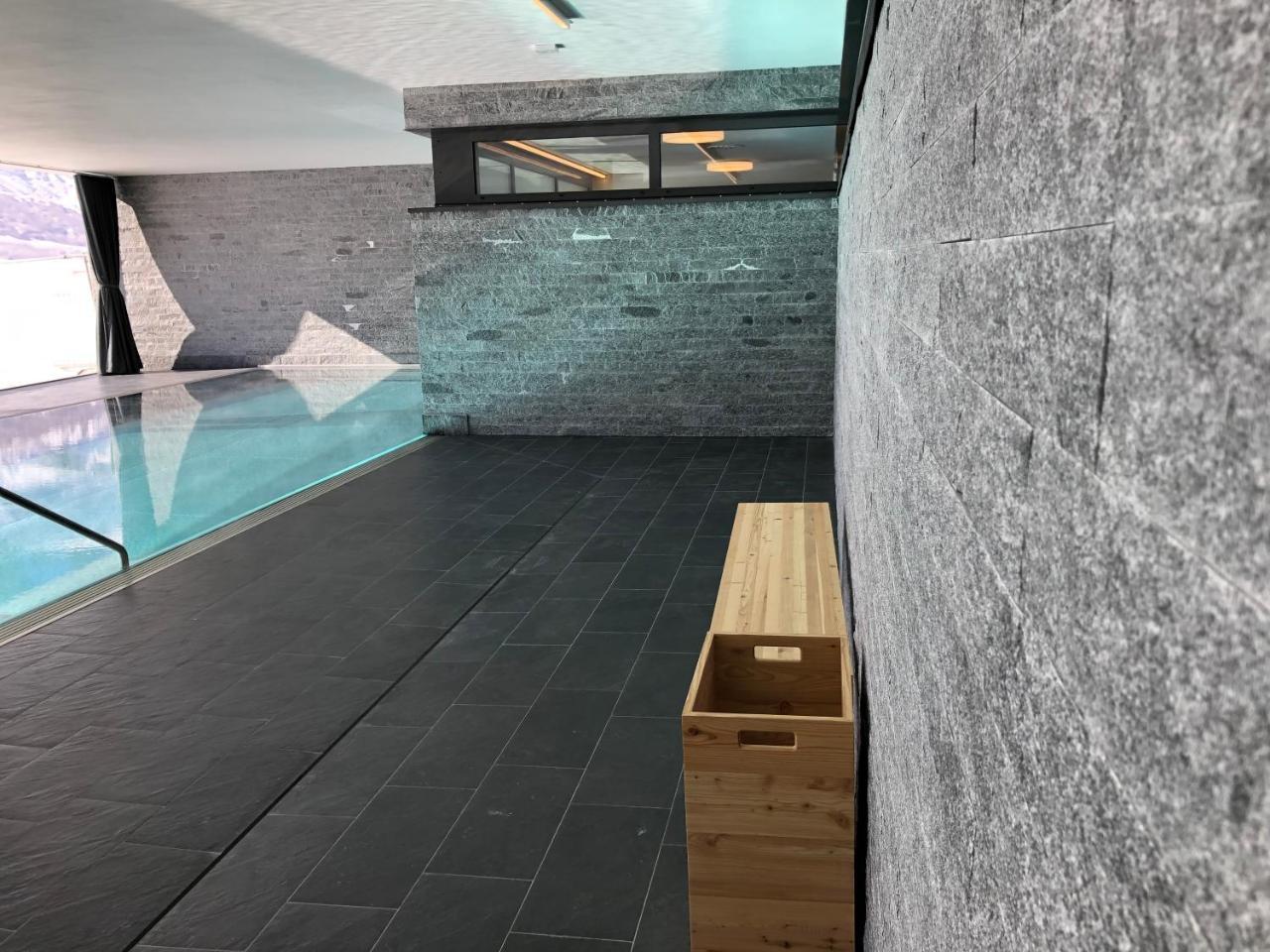 Catrina Resort Дизентис Екстериор снимка