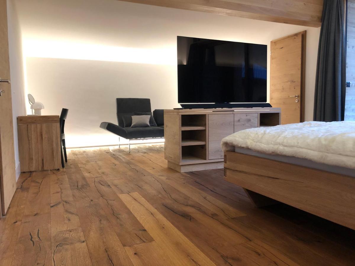 Catrina Resort Дизентис Екстериор снимка