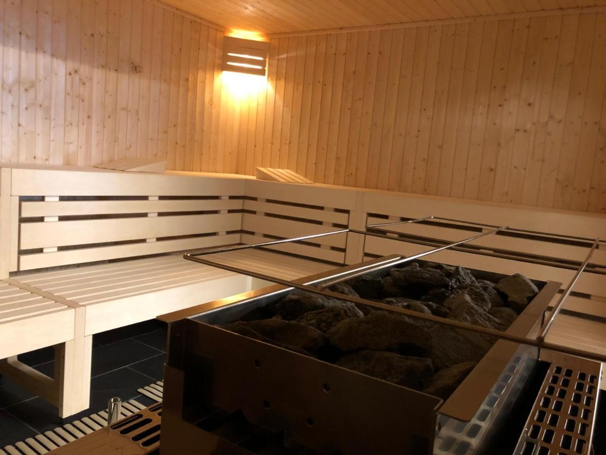 Catrina Resort Дизентис Екстериор снимка